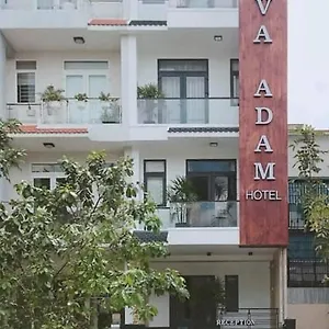 Eva Adam Ho Chi Minh-staden