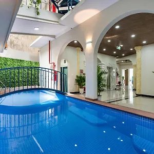 Jan Saigon Oasis Ho Chi Minh-staden