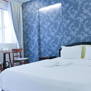 Violet Star And Hotel